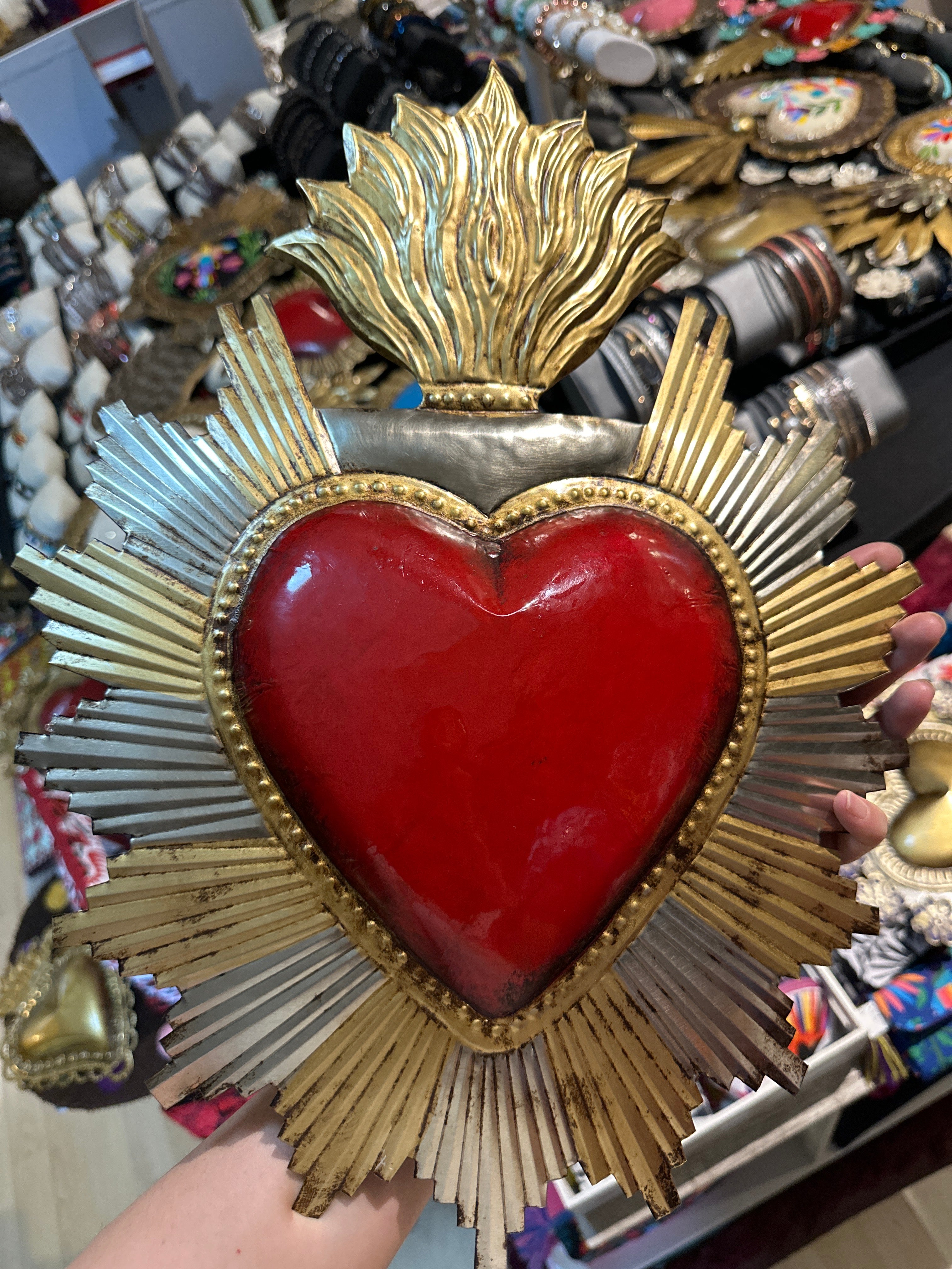 EF-LARGE FLASHING HEART
