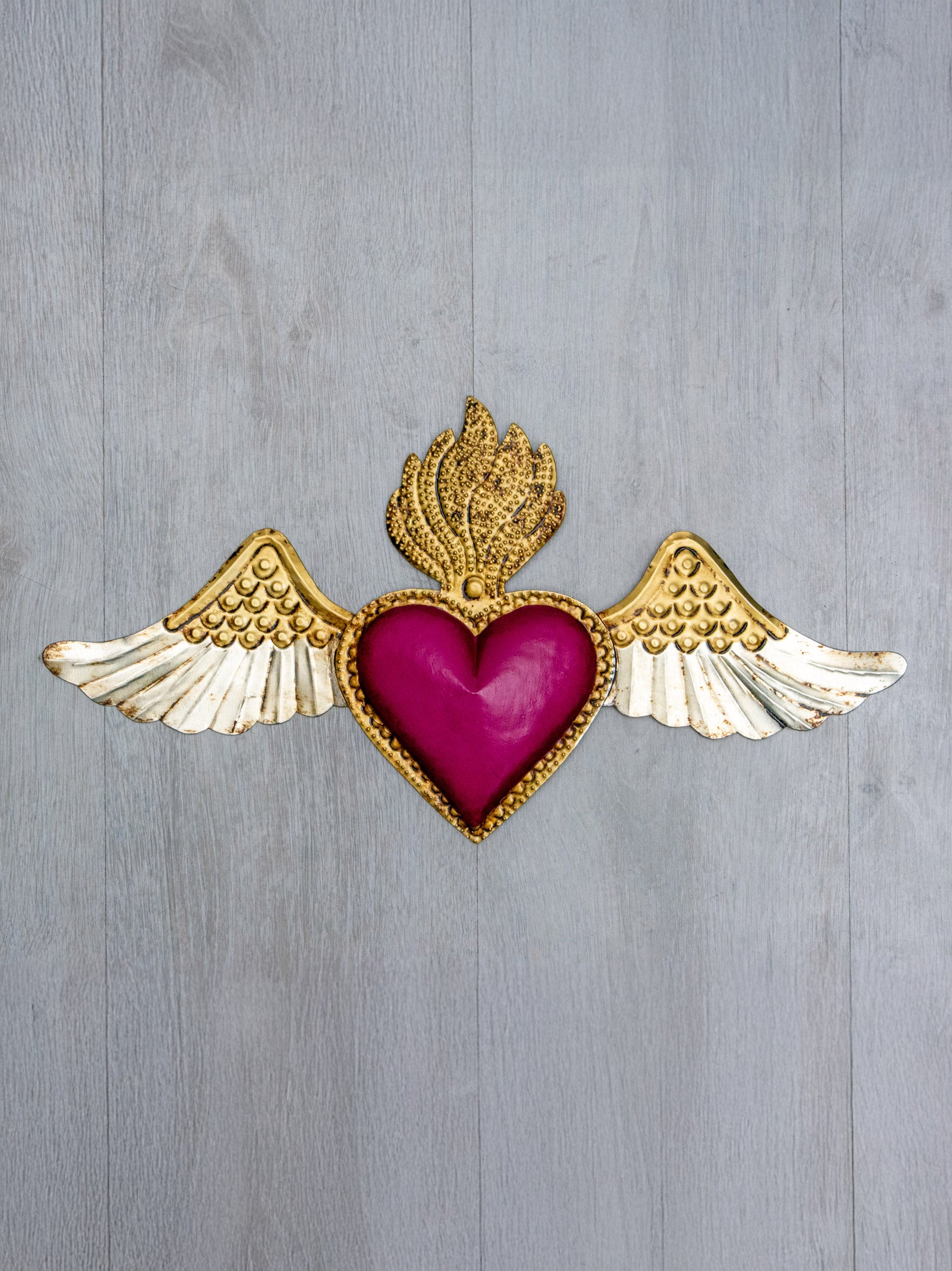 Dotted flame heart