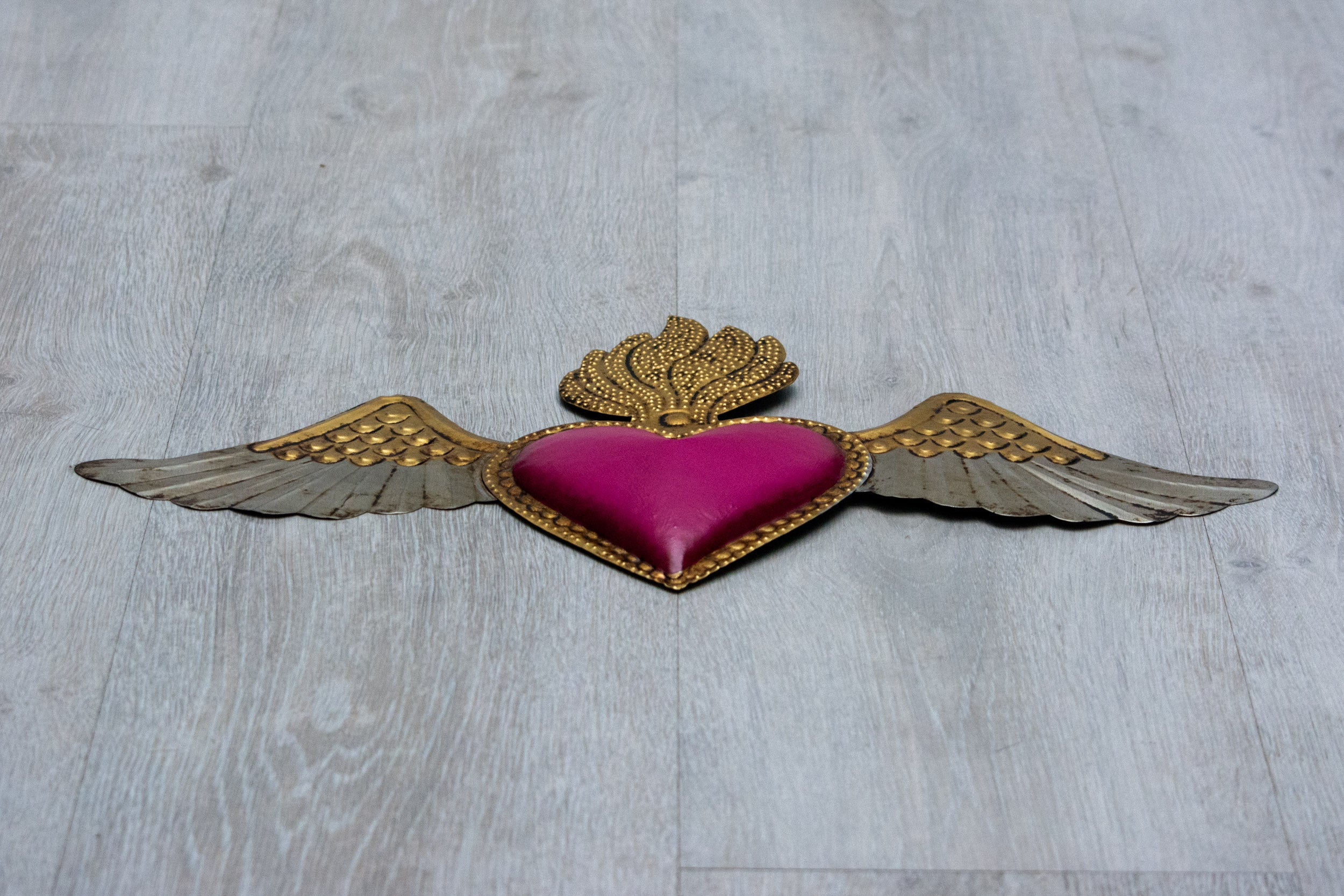 Dotted flame heart