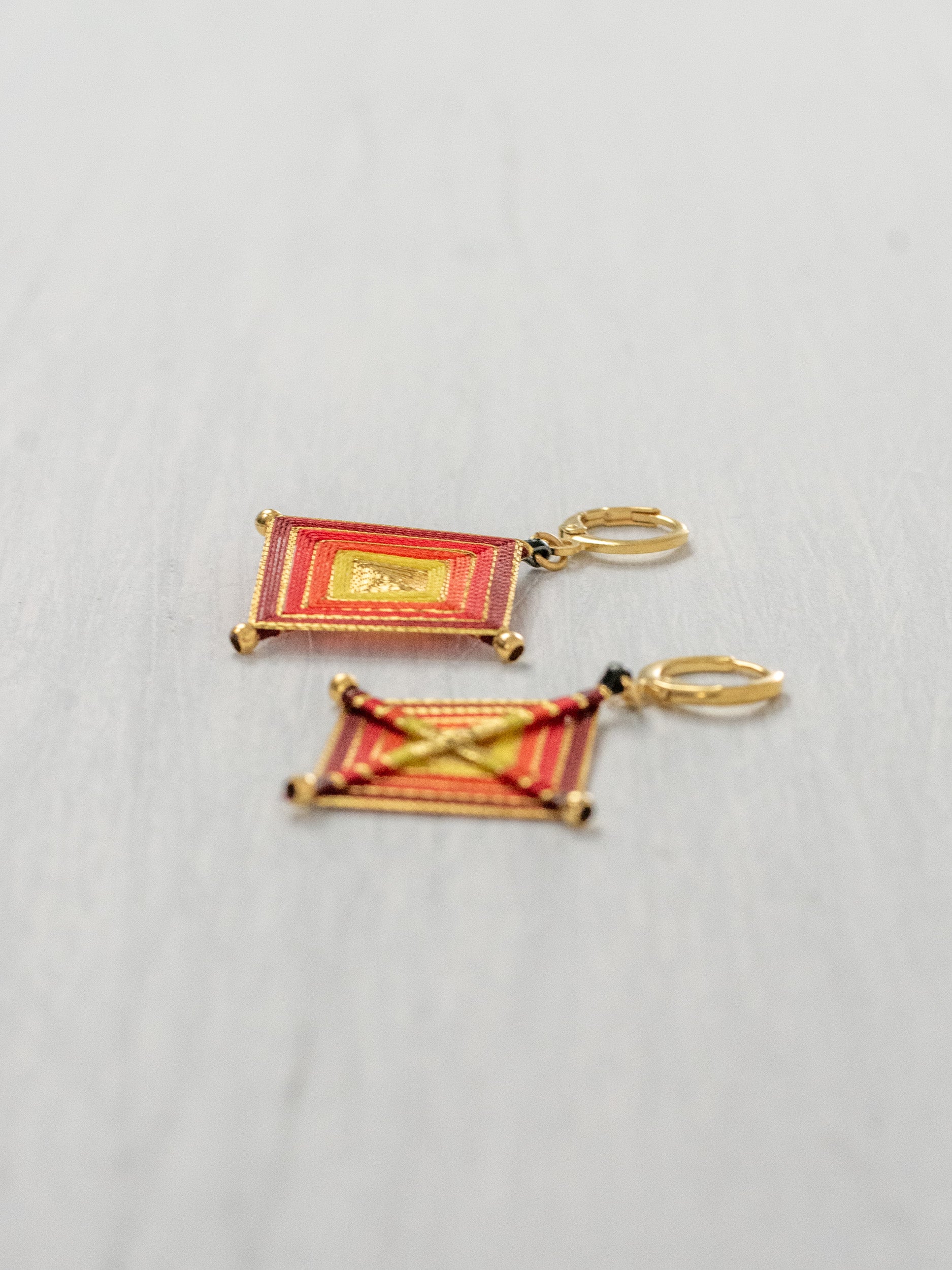 Aretes ojos de dios