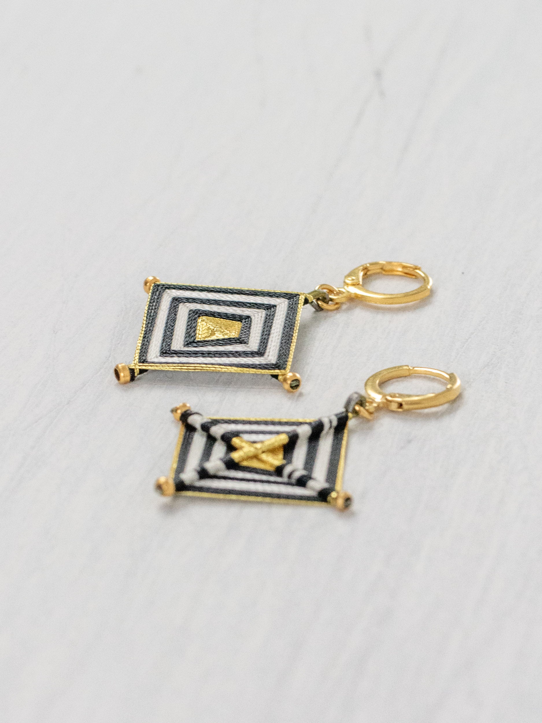 Aretes ojos de dios