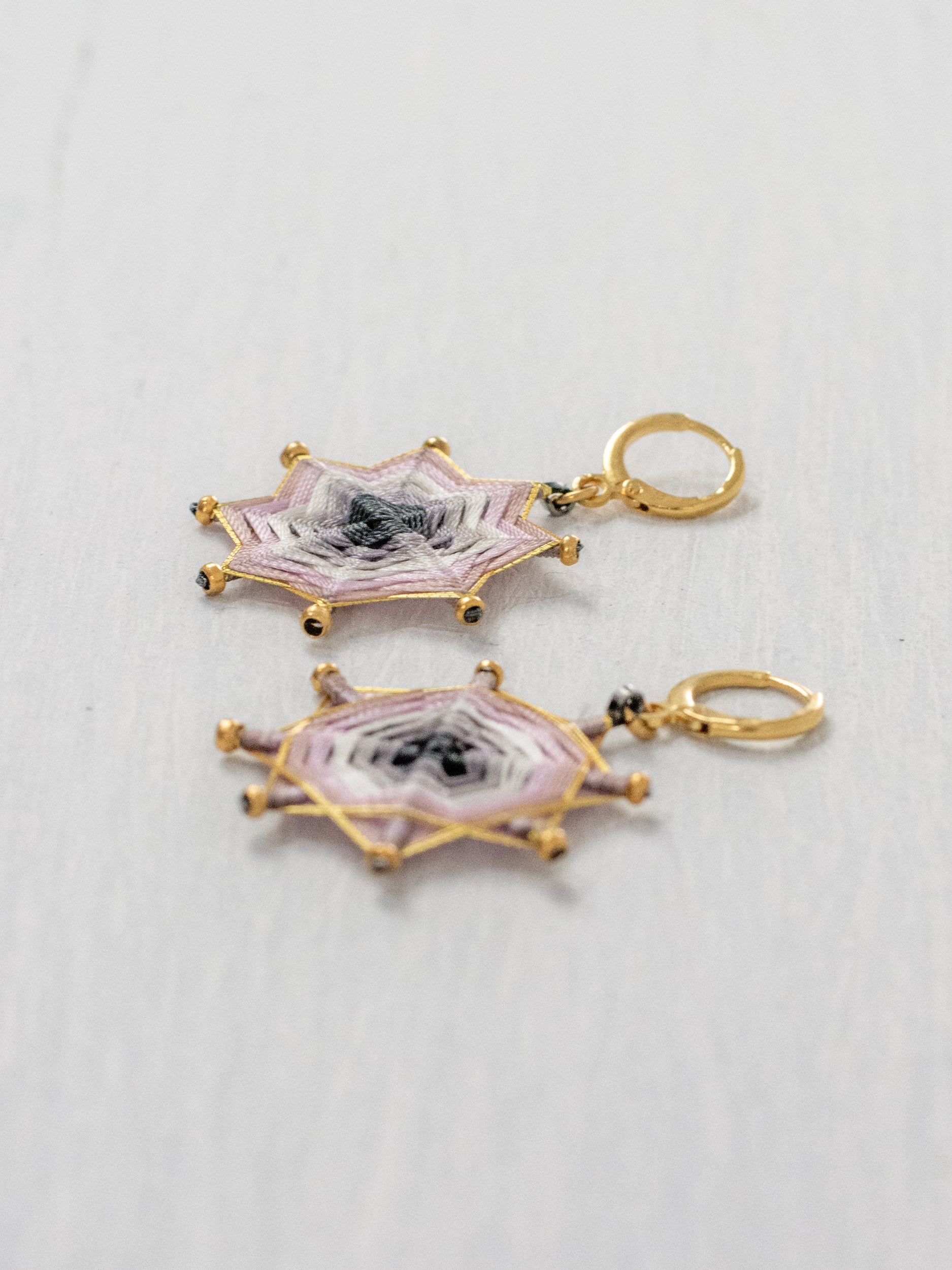Aretes mandala estrella chicos