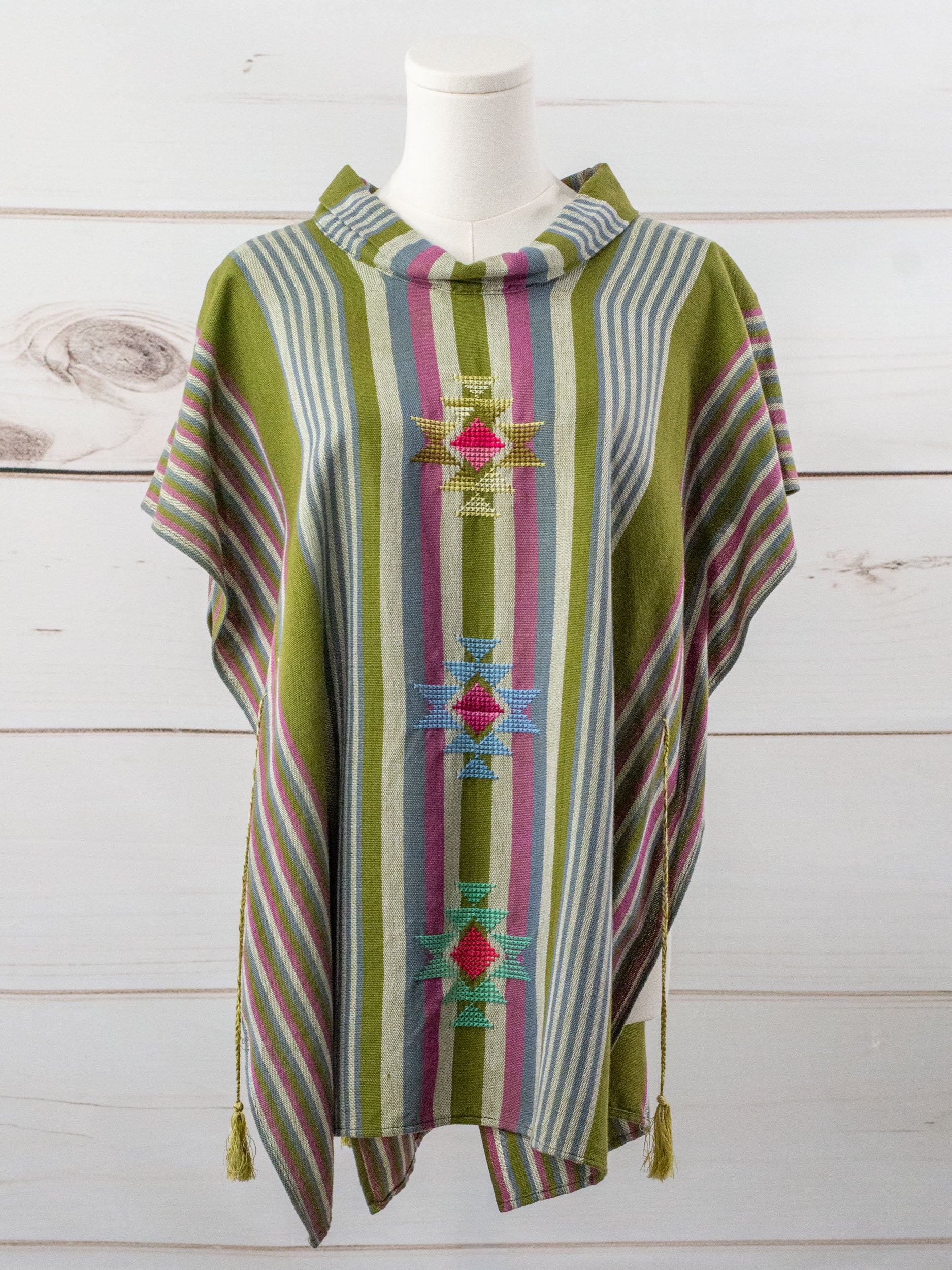 San Cristobal adjustable long poncho with stars