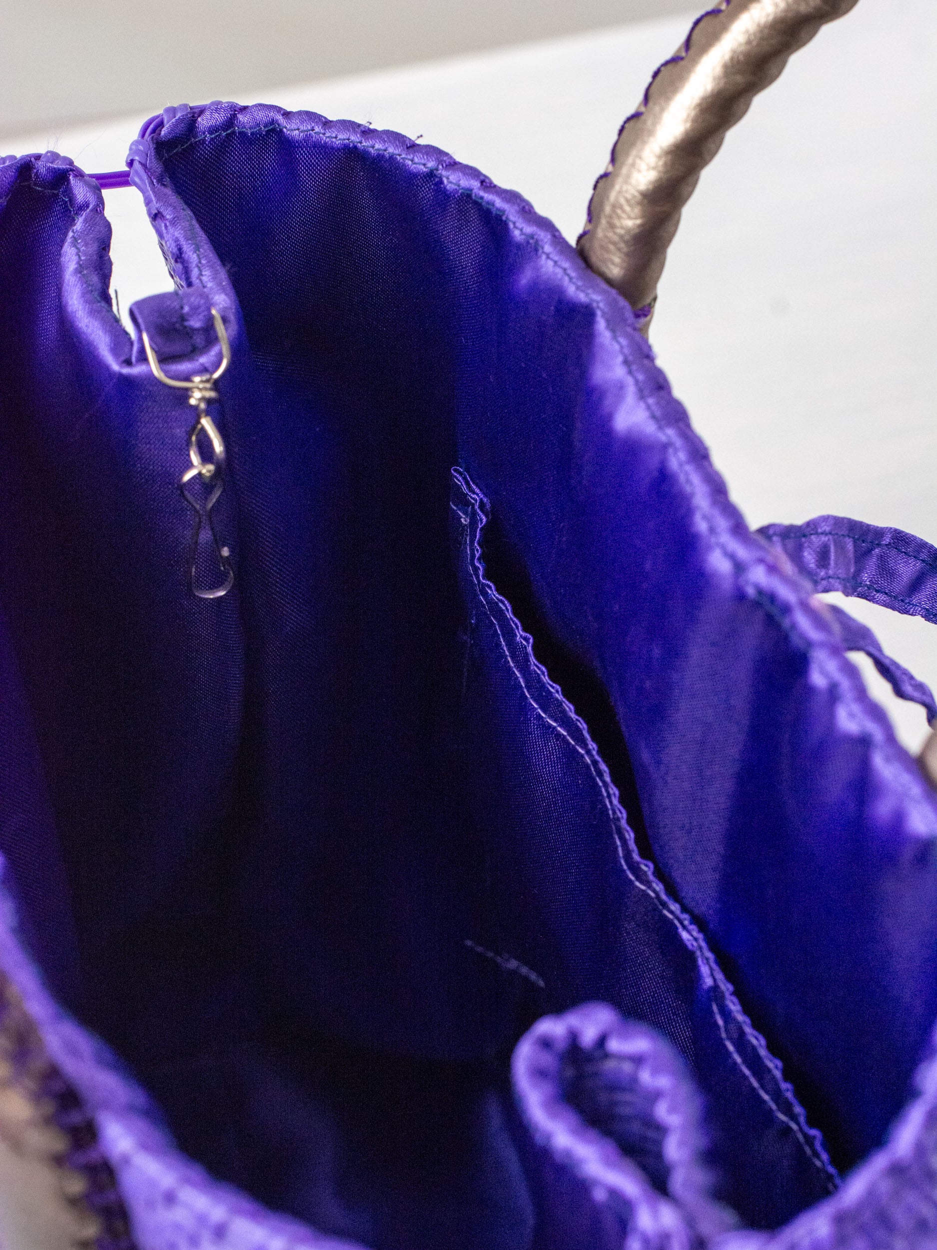 Medium heart milagro artisan bag