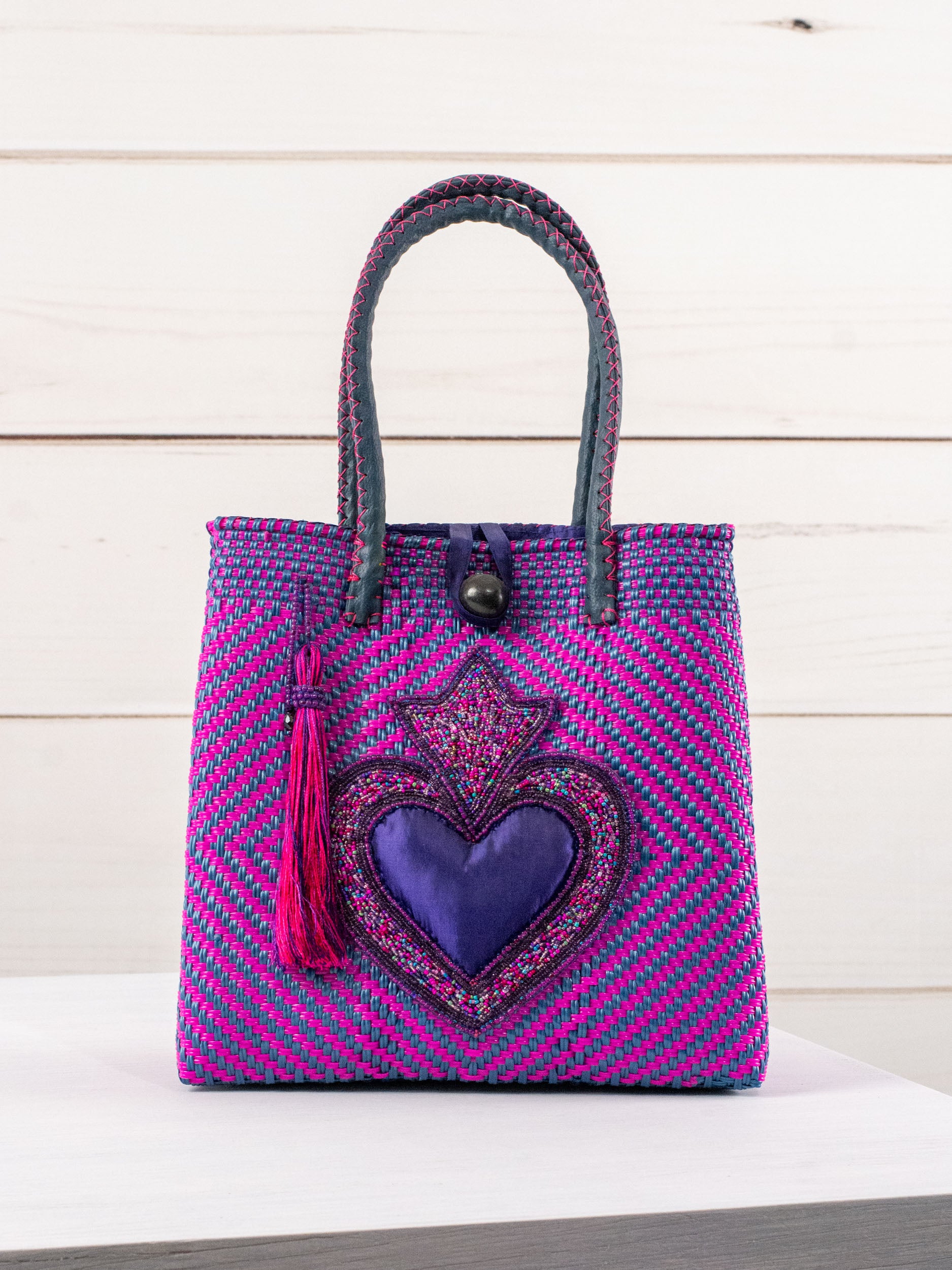 Medium heart milagro artisan bag
