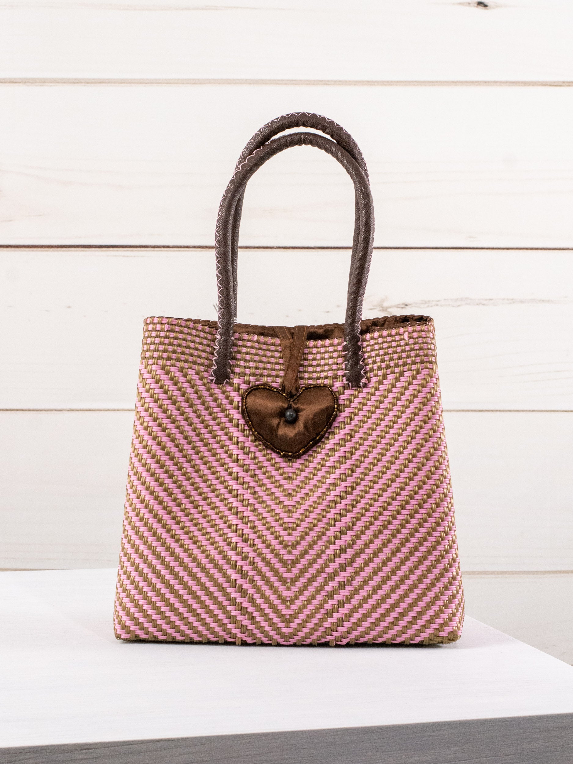 Medium heart milagro artisan bag