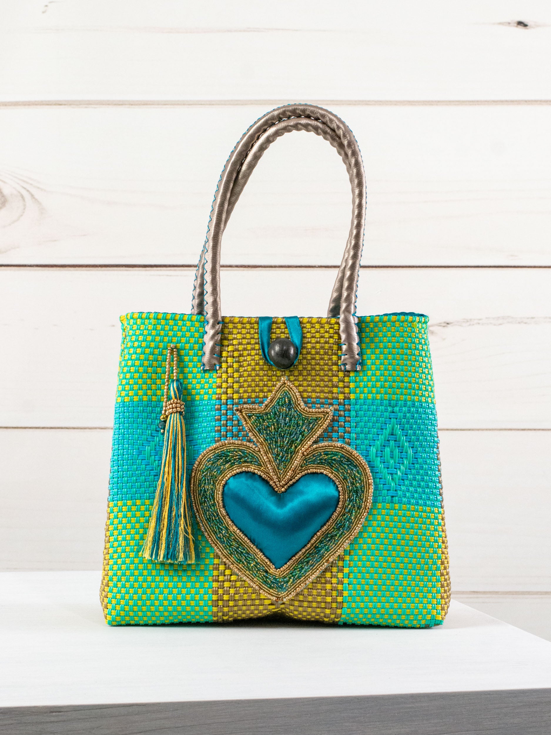 Medium heart milagro artisan bag