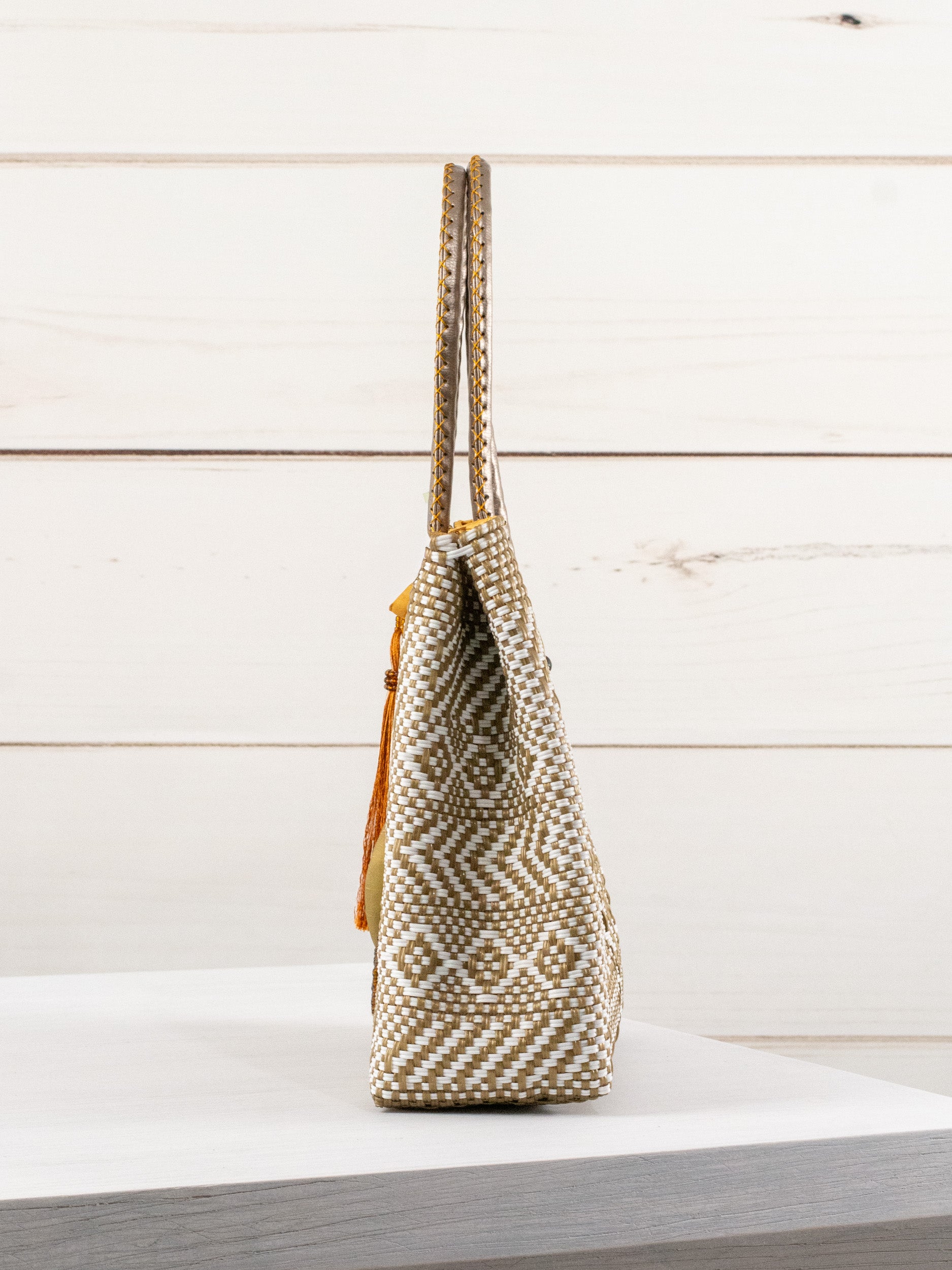 Medium heart milagro artisan bag