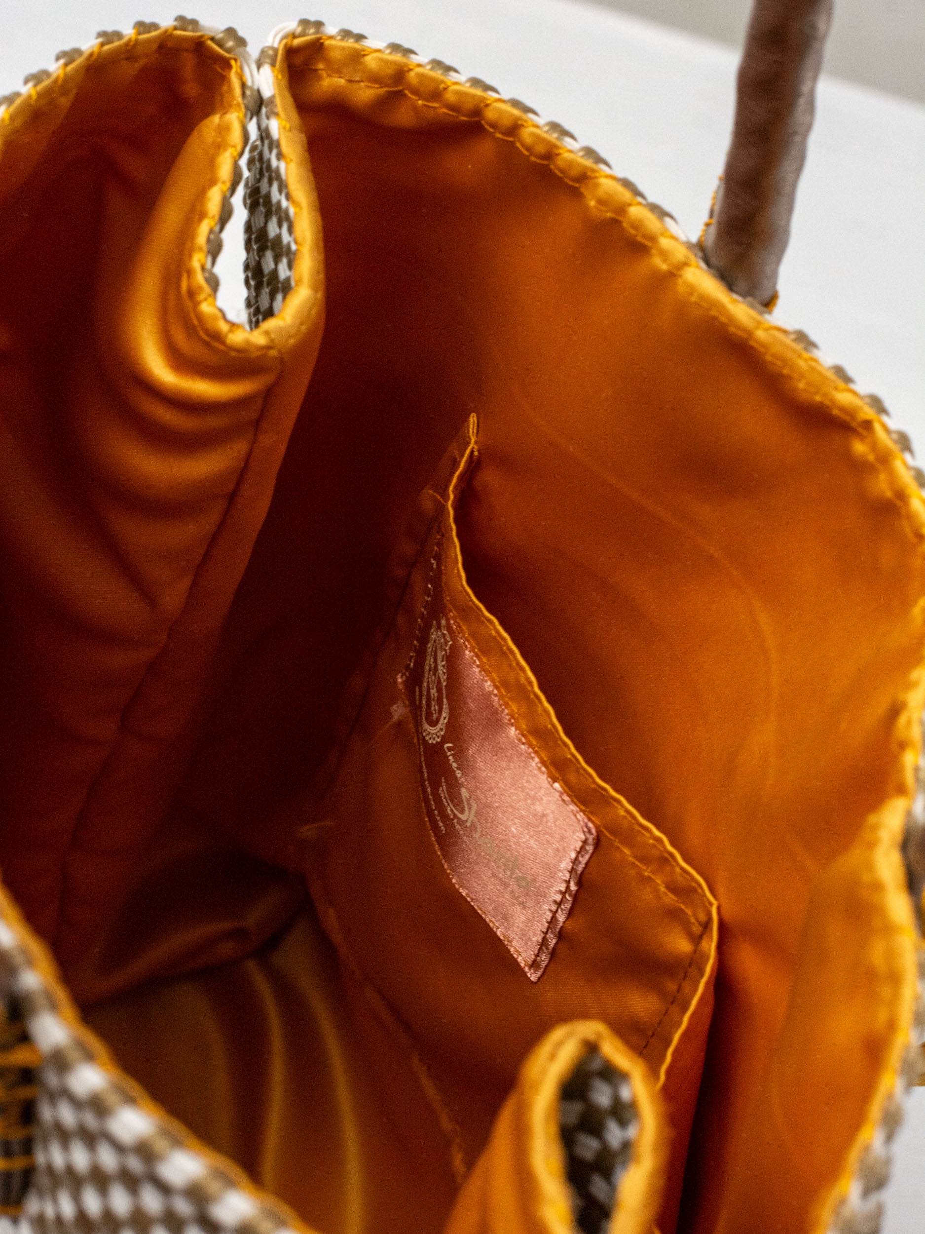 Medium heart milagro artisan bag
