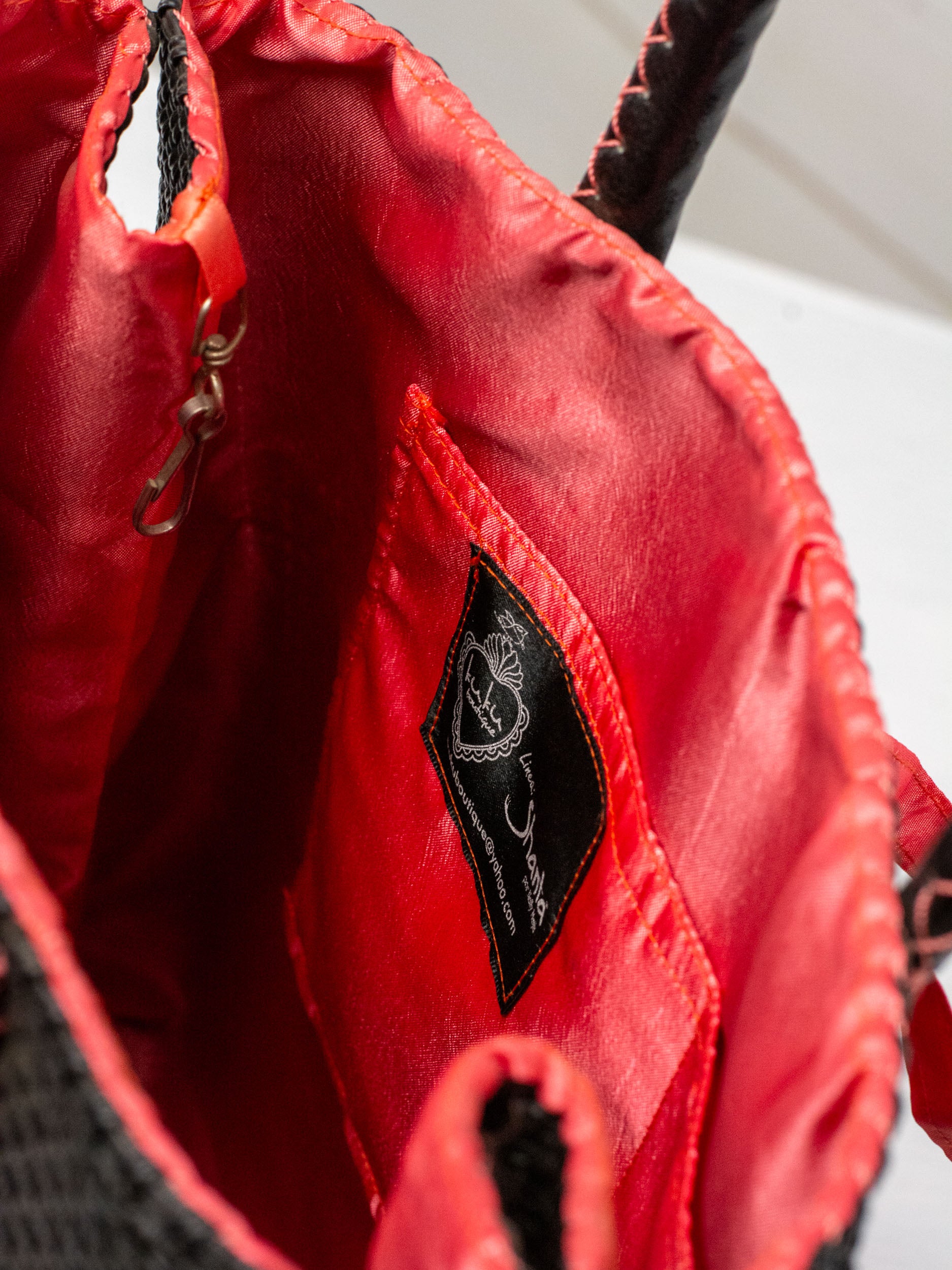 Medium heart milagro artisan bag