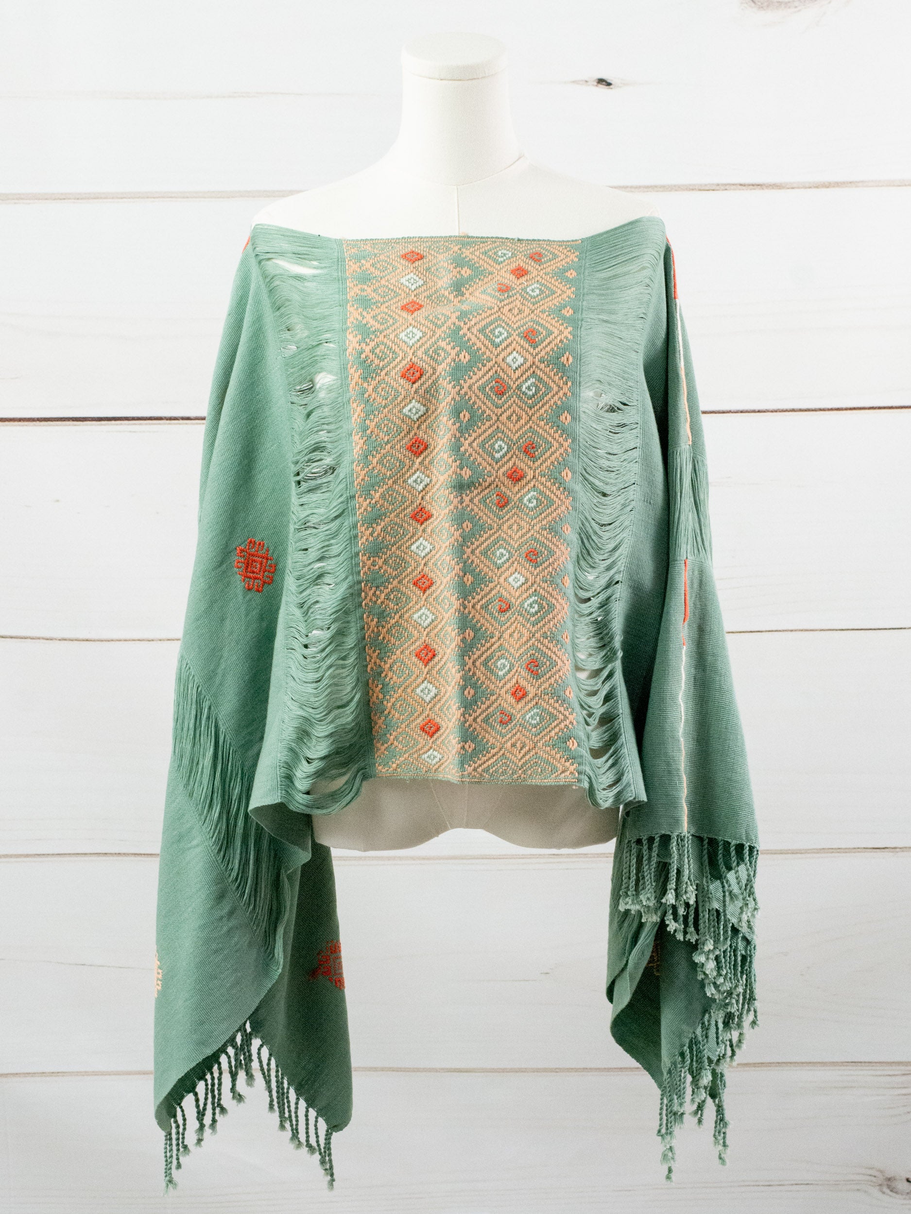 Long poncho two frayed lines Chiapas
