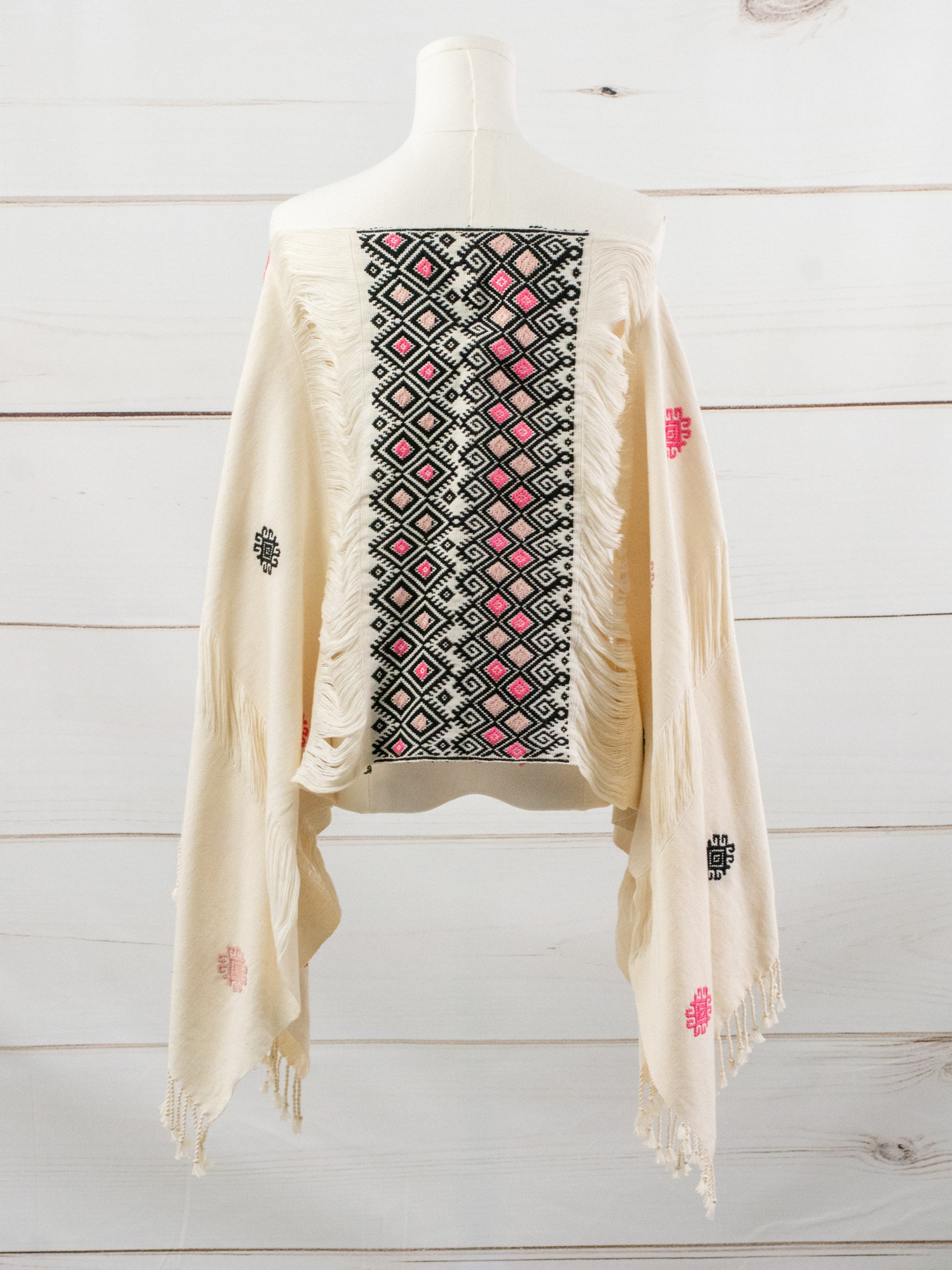 Long poncho two frayed lines Chiapas
