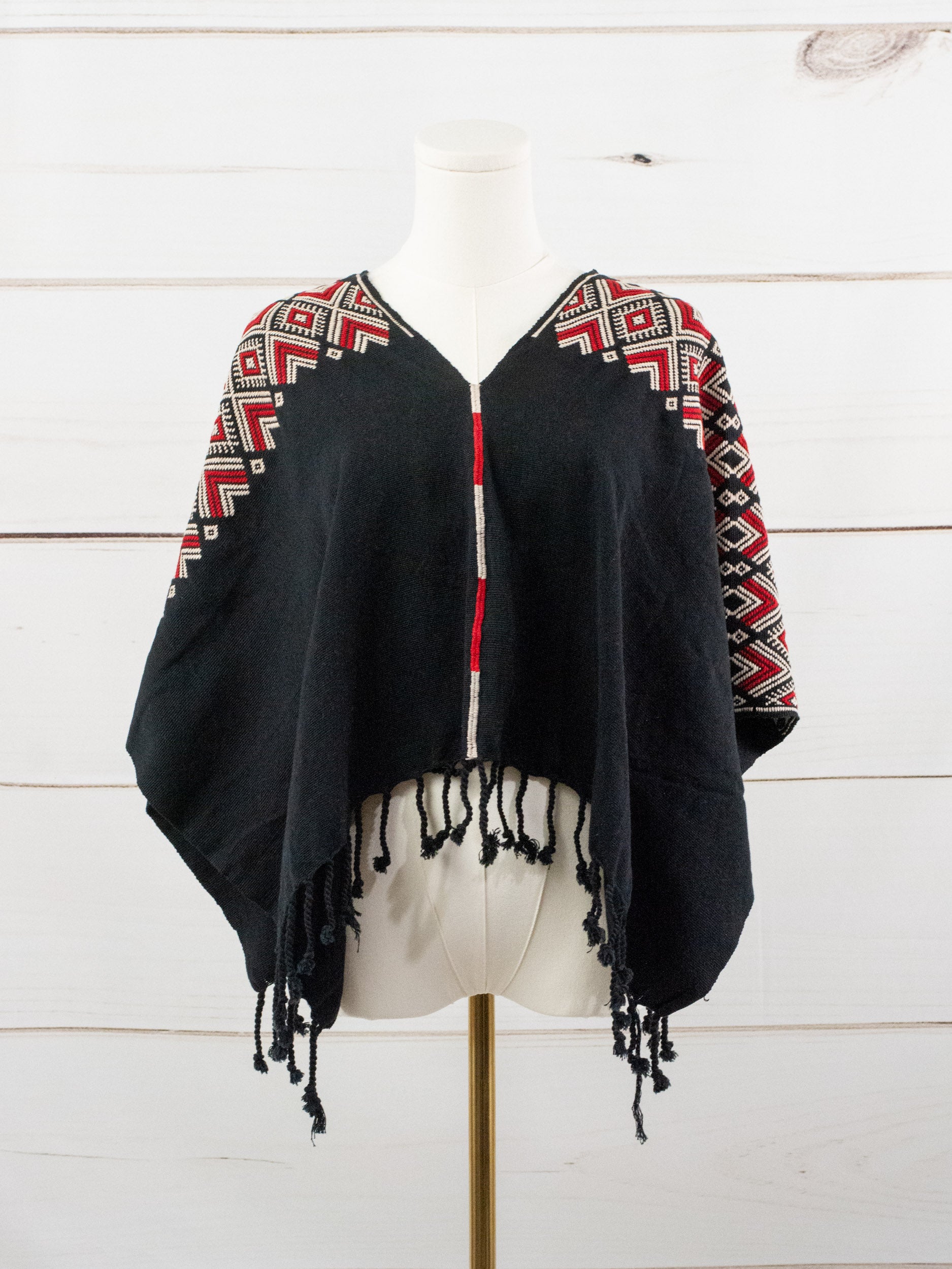 Short Chiapas poncho