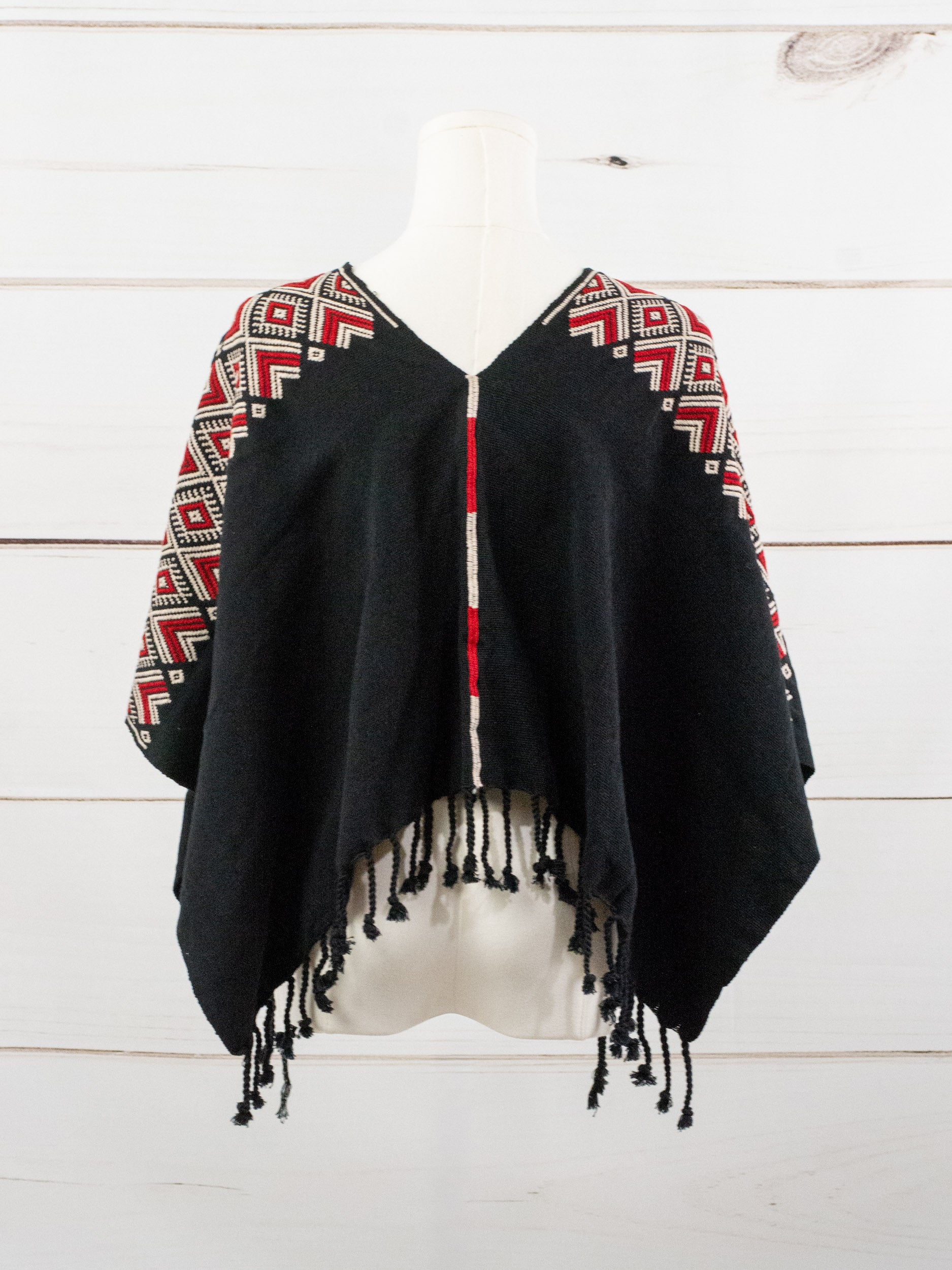 Short Chiapas poncho
