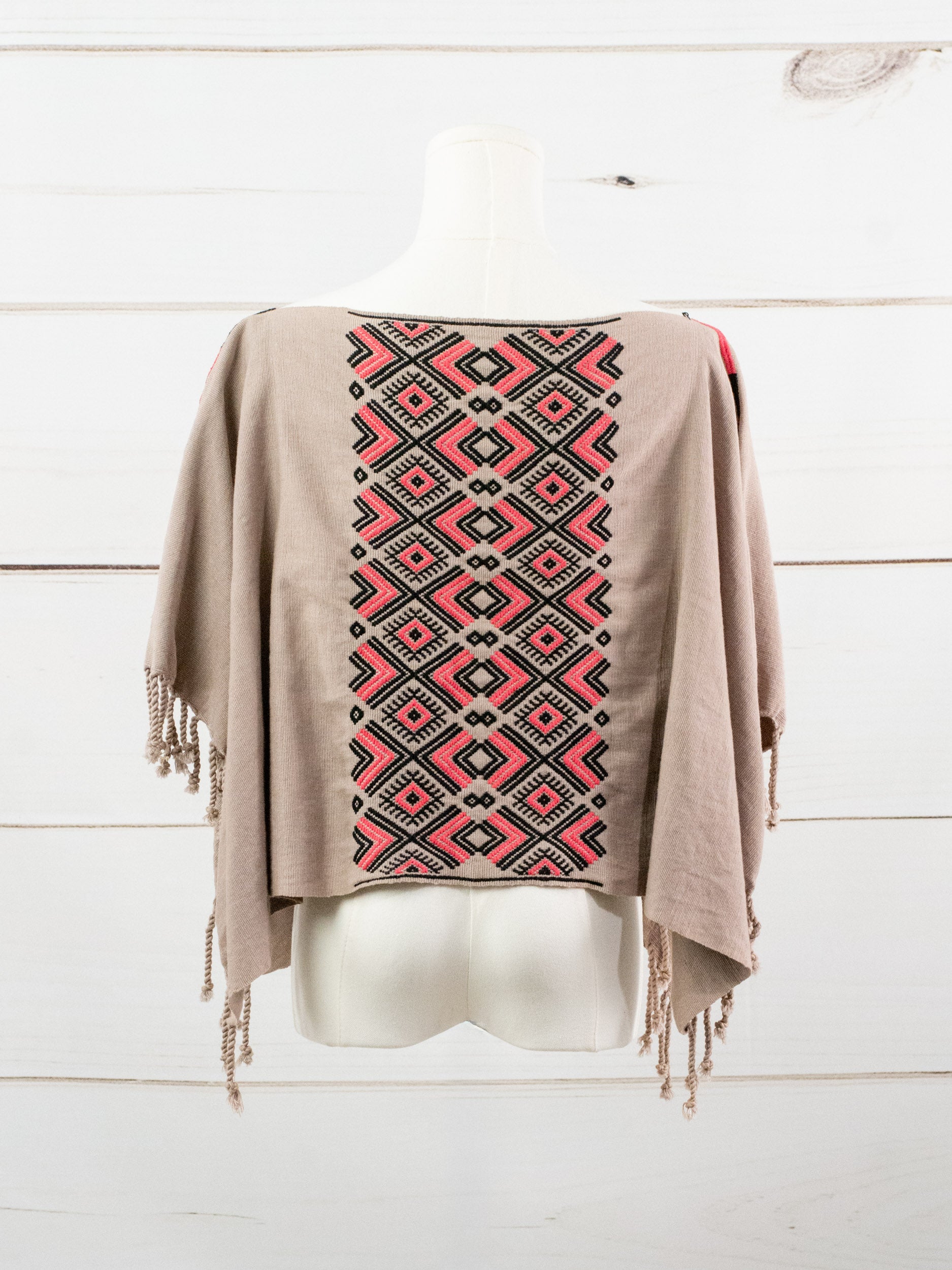 Short Chiapas poncho