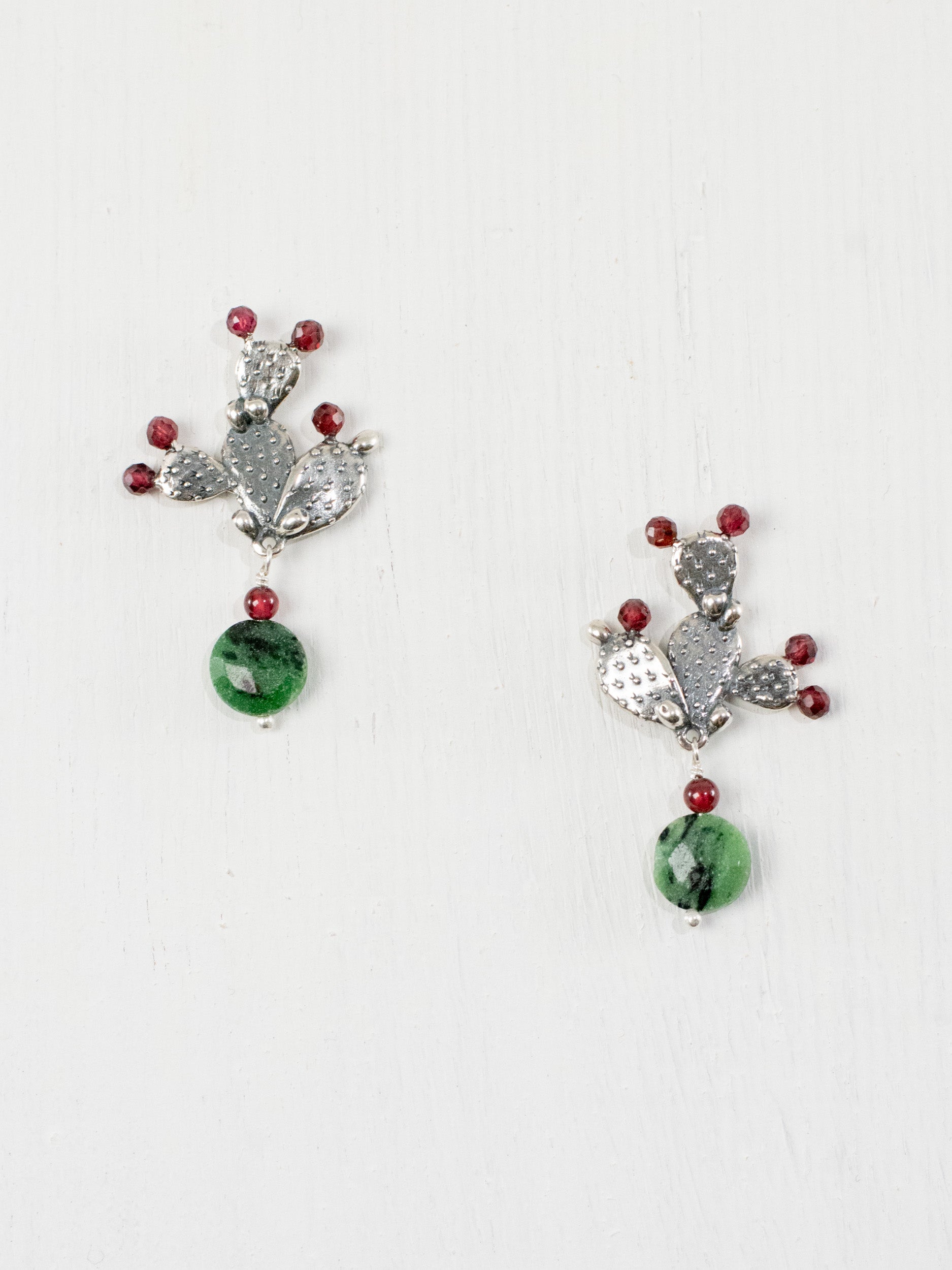 Classic prickly pear earrings