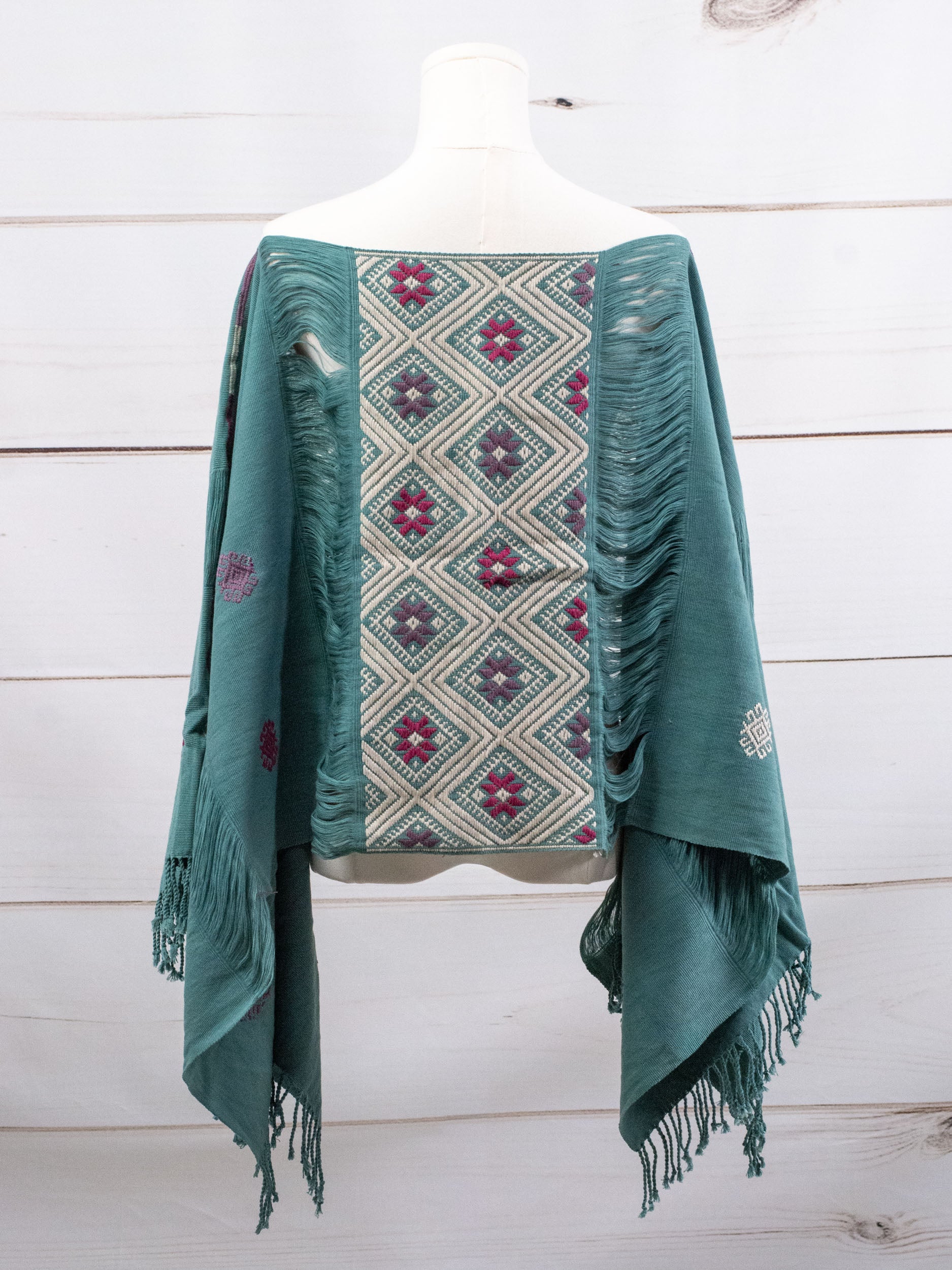 Long poncho two frayed lines Chiapas
