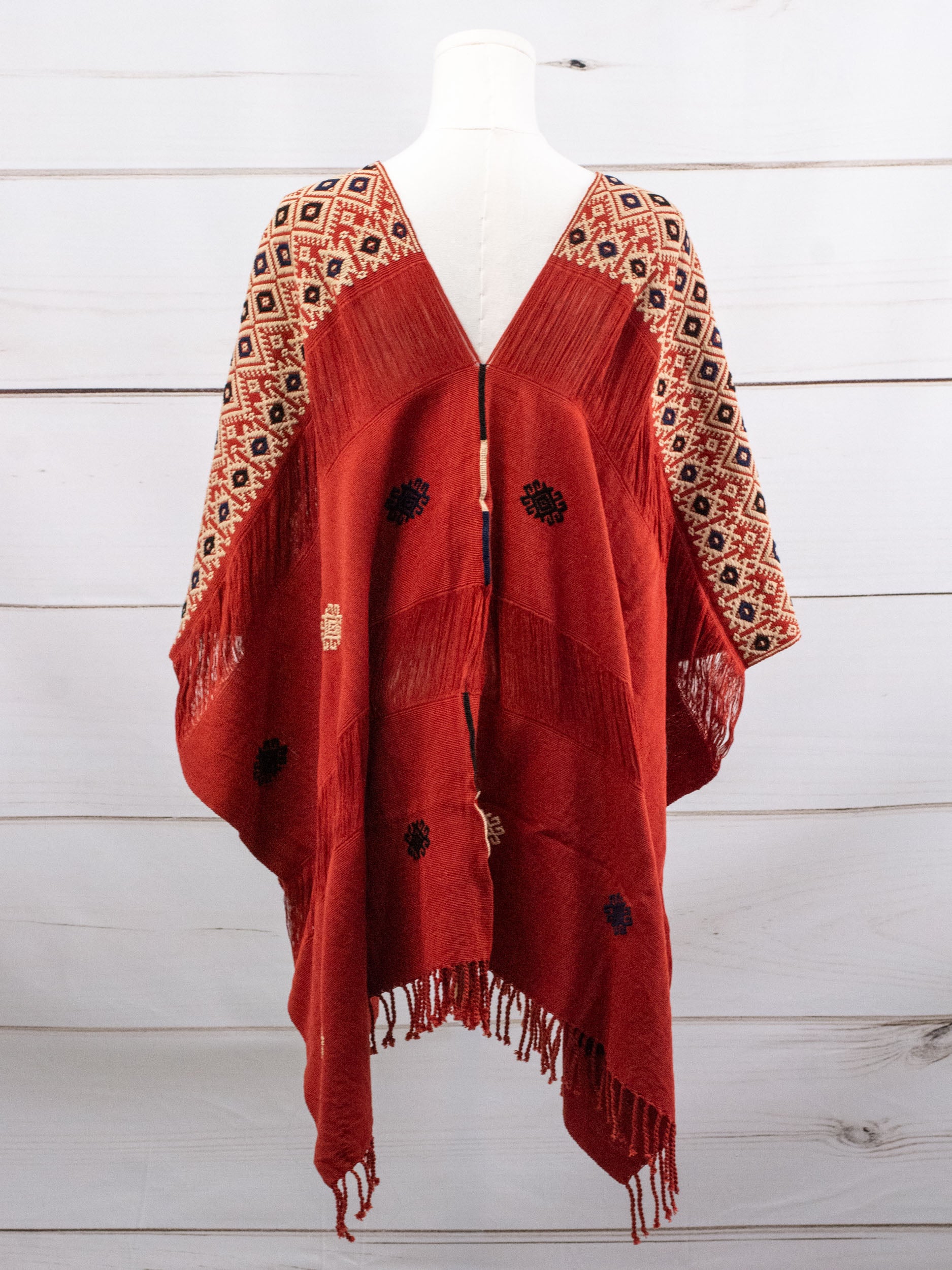 Long poncho two frayed lines Chiapas