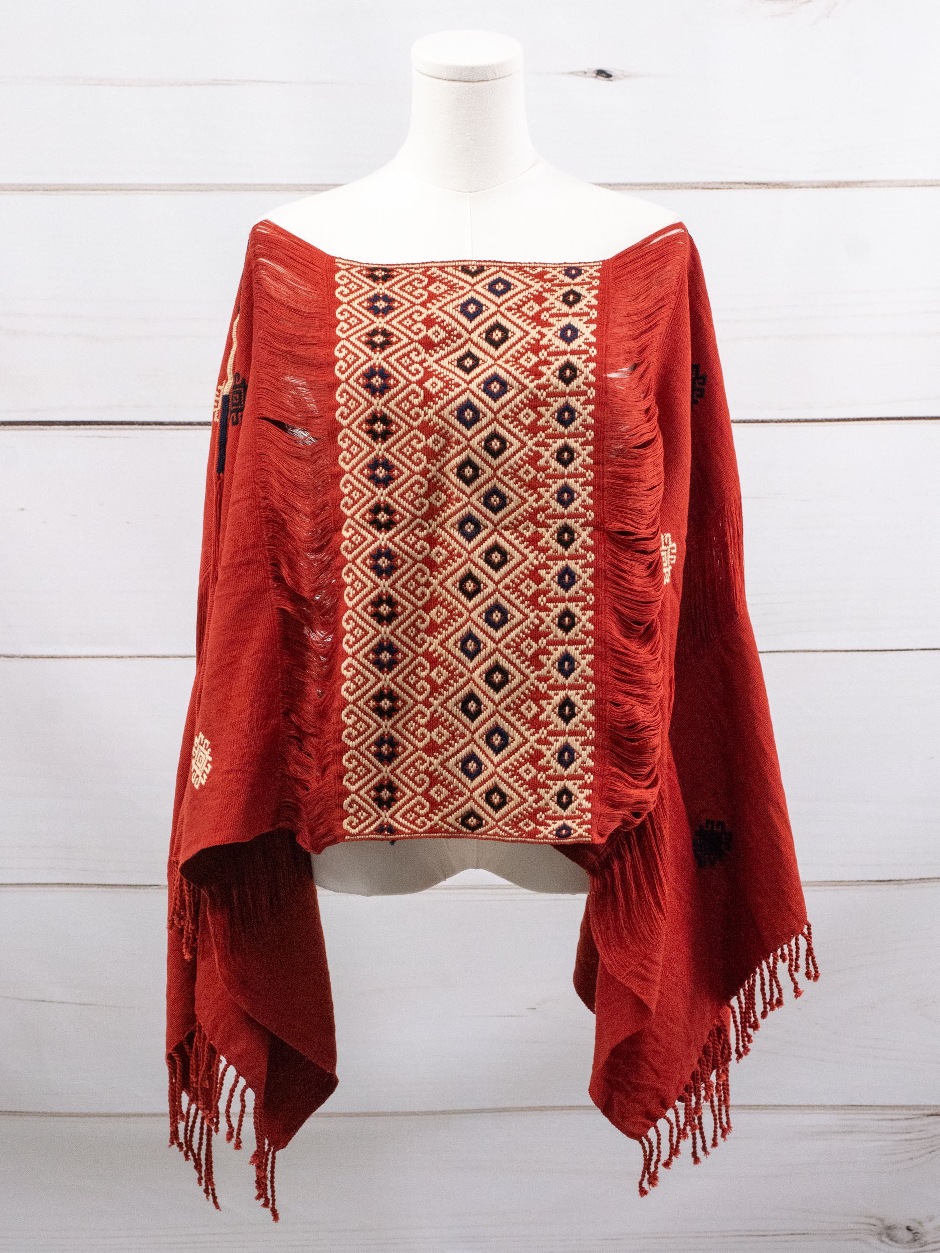 Long poncho two frayed lines Chiapas