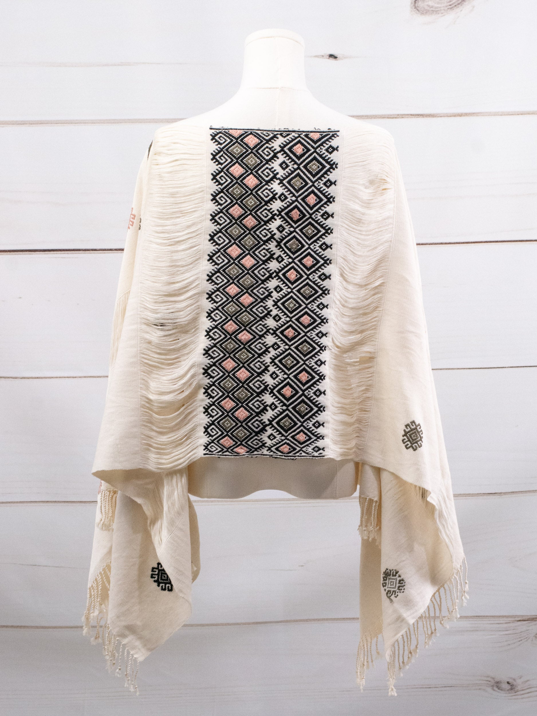 Long poncho two frayed lines Chiapas