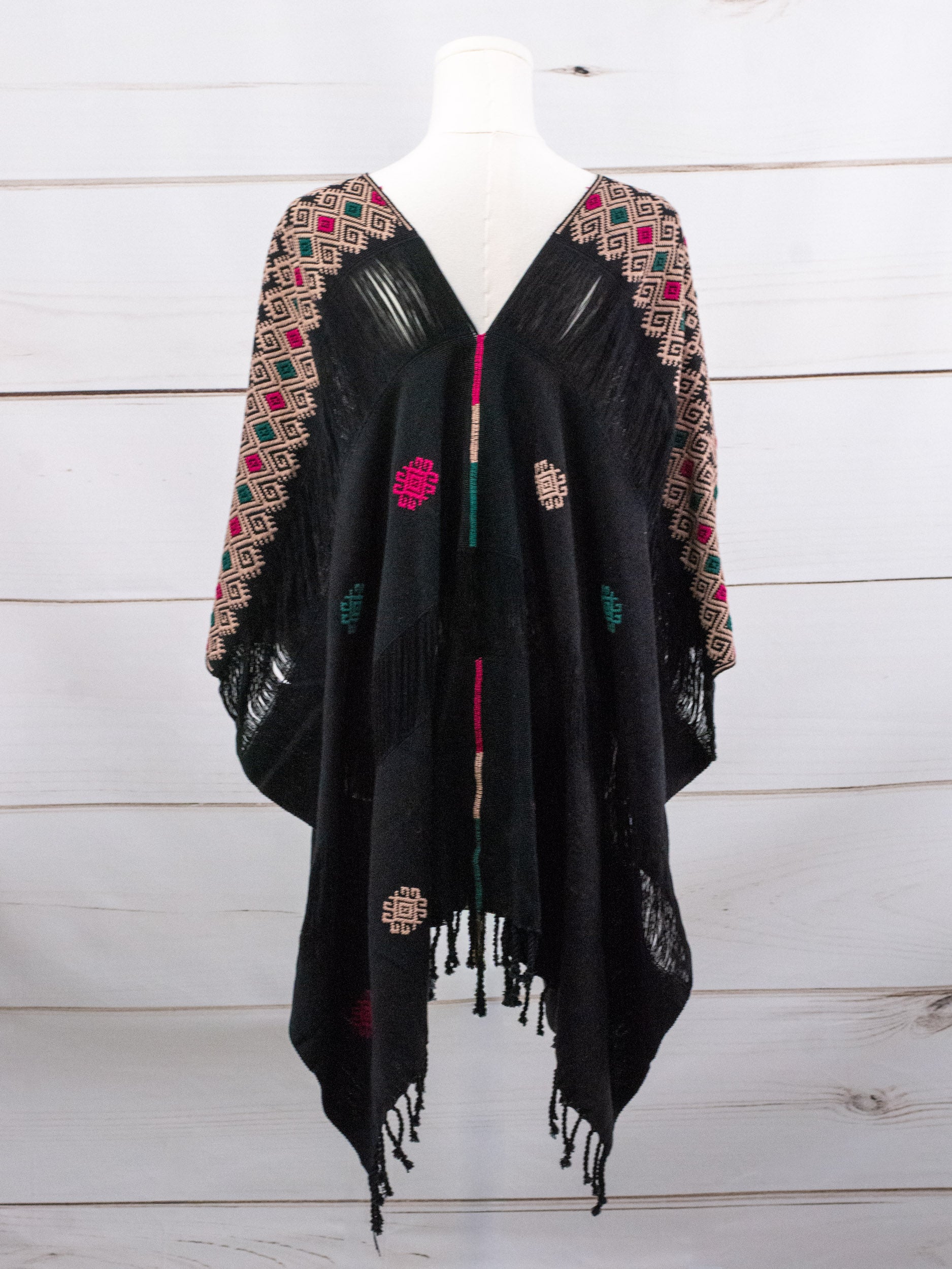 Poncho largo tres líneas deshiladas Chiapas